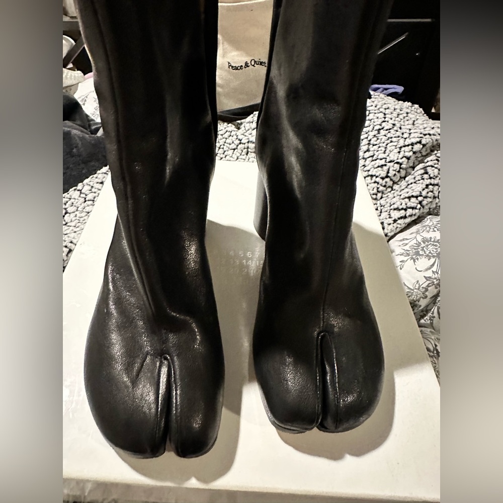 Margiela tabi boots size 36 black